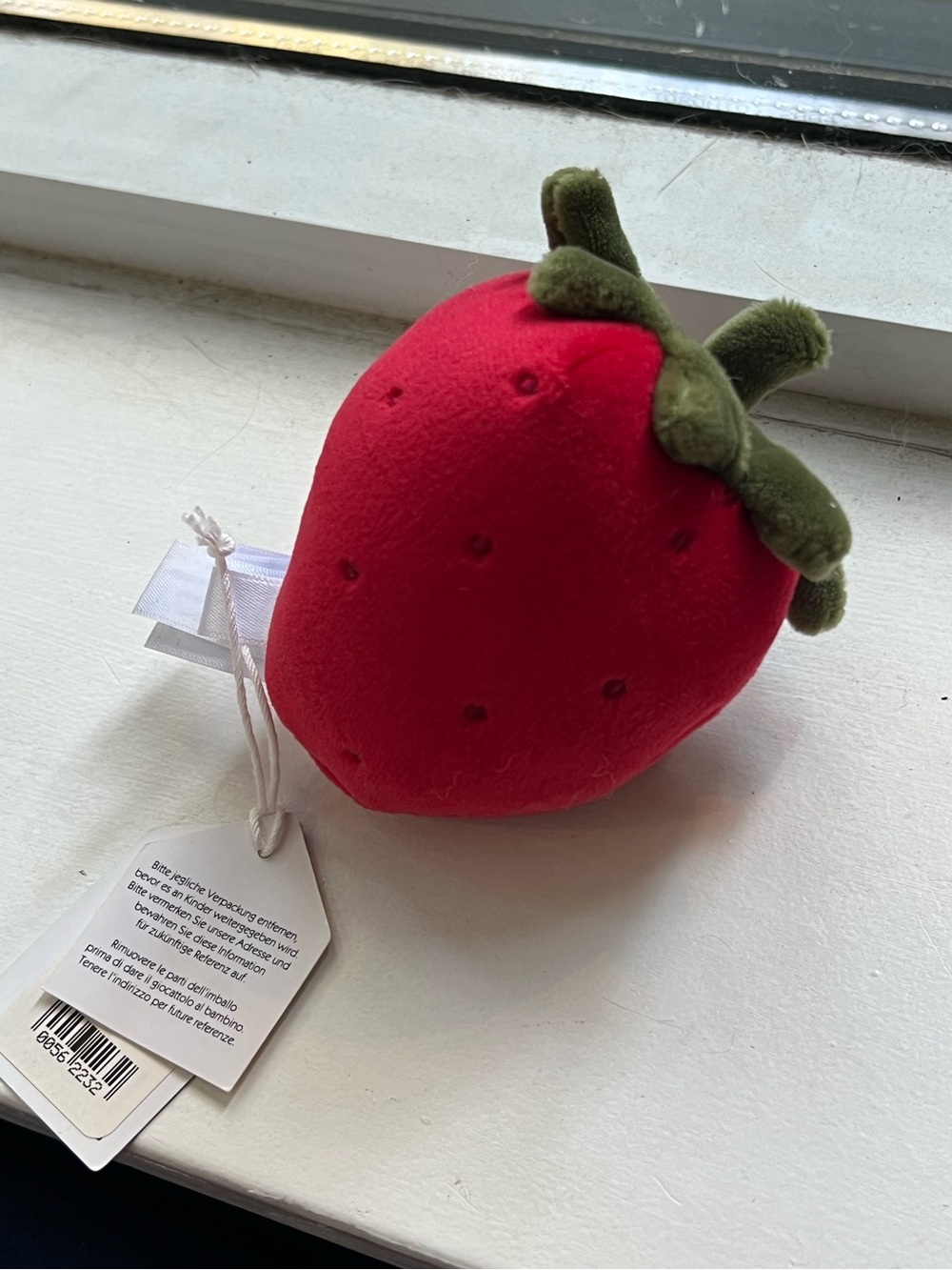 Jellycat Strawberry - Picture 4 of 5